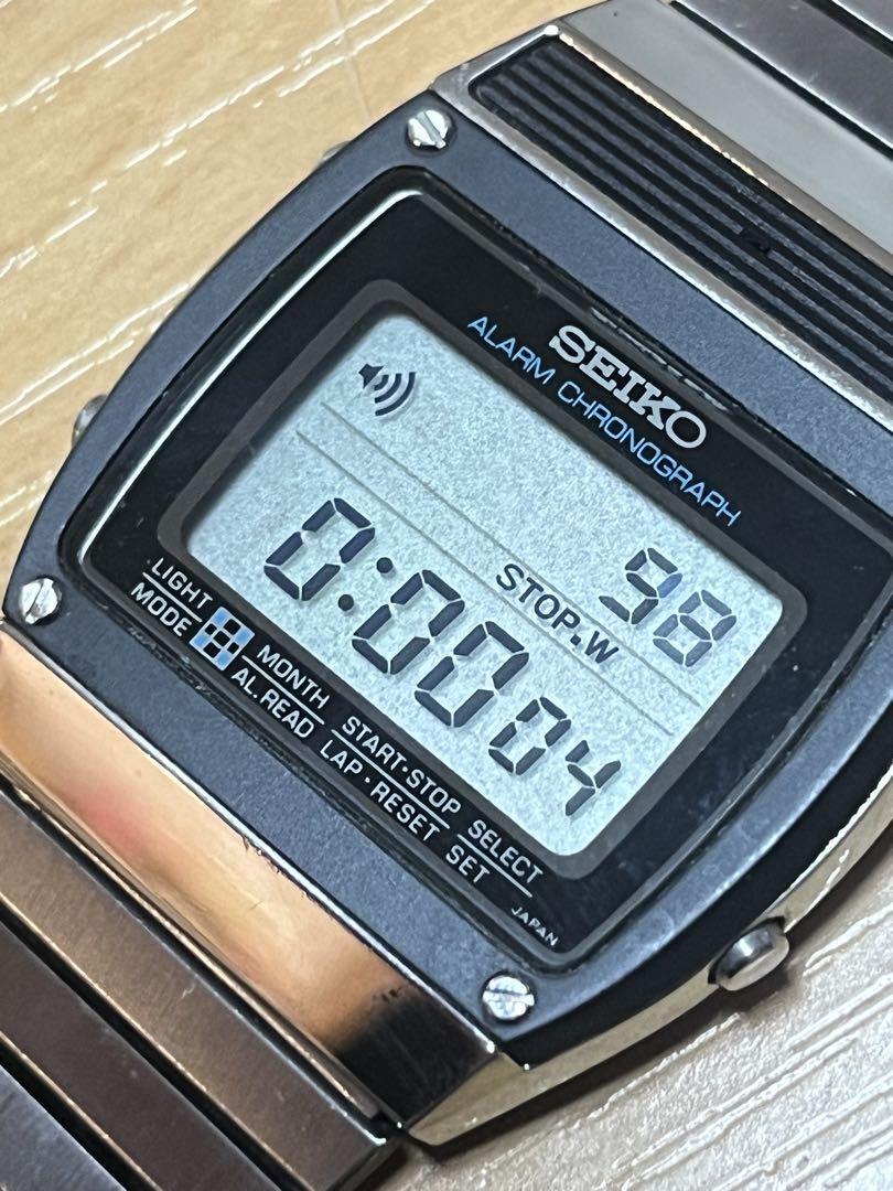 美品！オールドデジタル　セイコー A359-4000 '79年11月製造