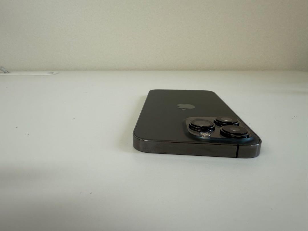 iPhone 13pro 256Gb SIMフリー