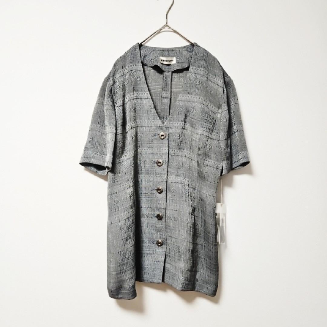 新品タグ付き★【FIELD CITY】スーツ セットアップ 総柄 銀ボタン 半袖 新品タグ付き★【FIELD CITY】スーツ セットアップ 総柄 銀ボタン 半袖