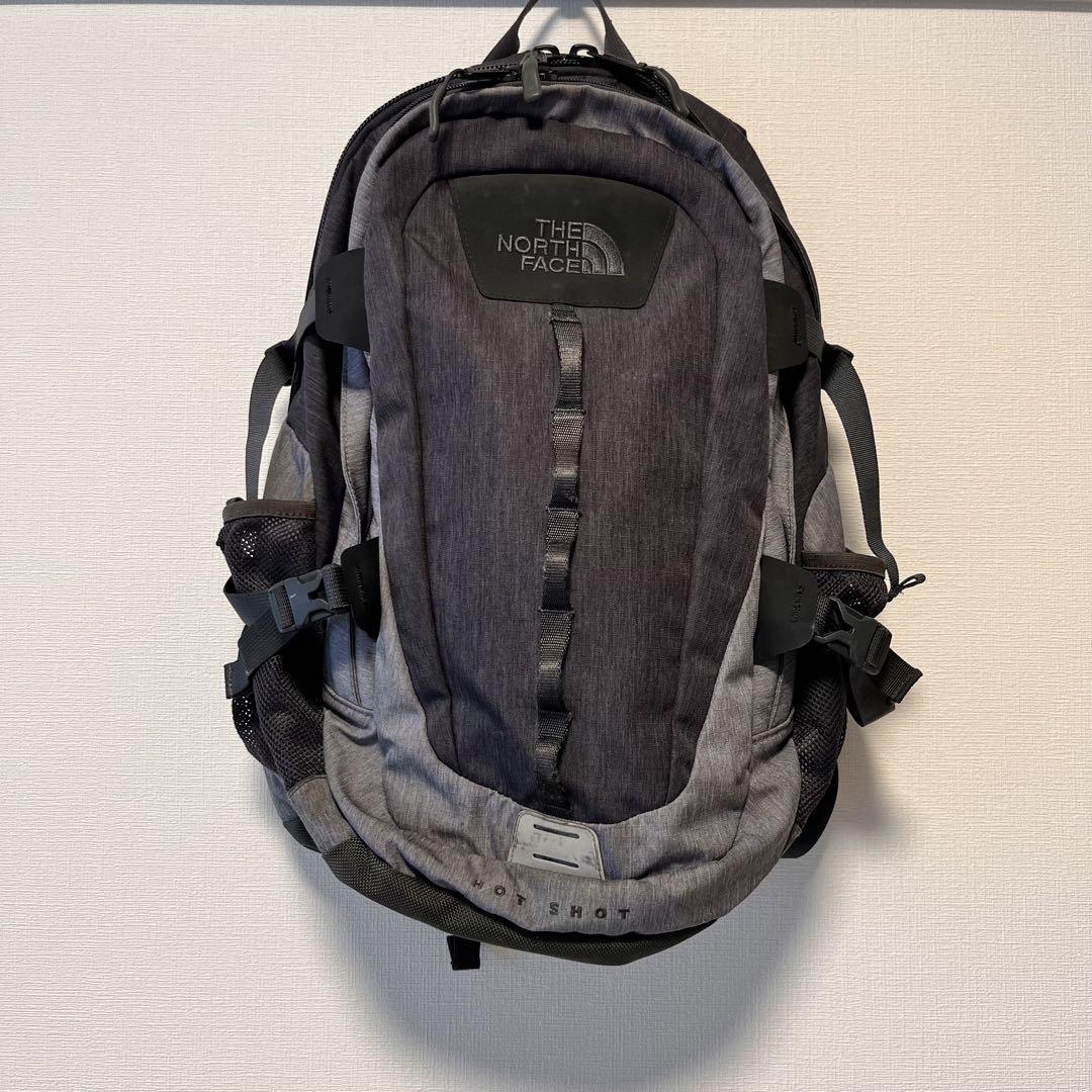 THE NORTH FACE Hot Shot バックパック グレー