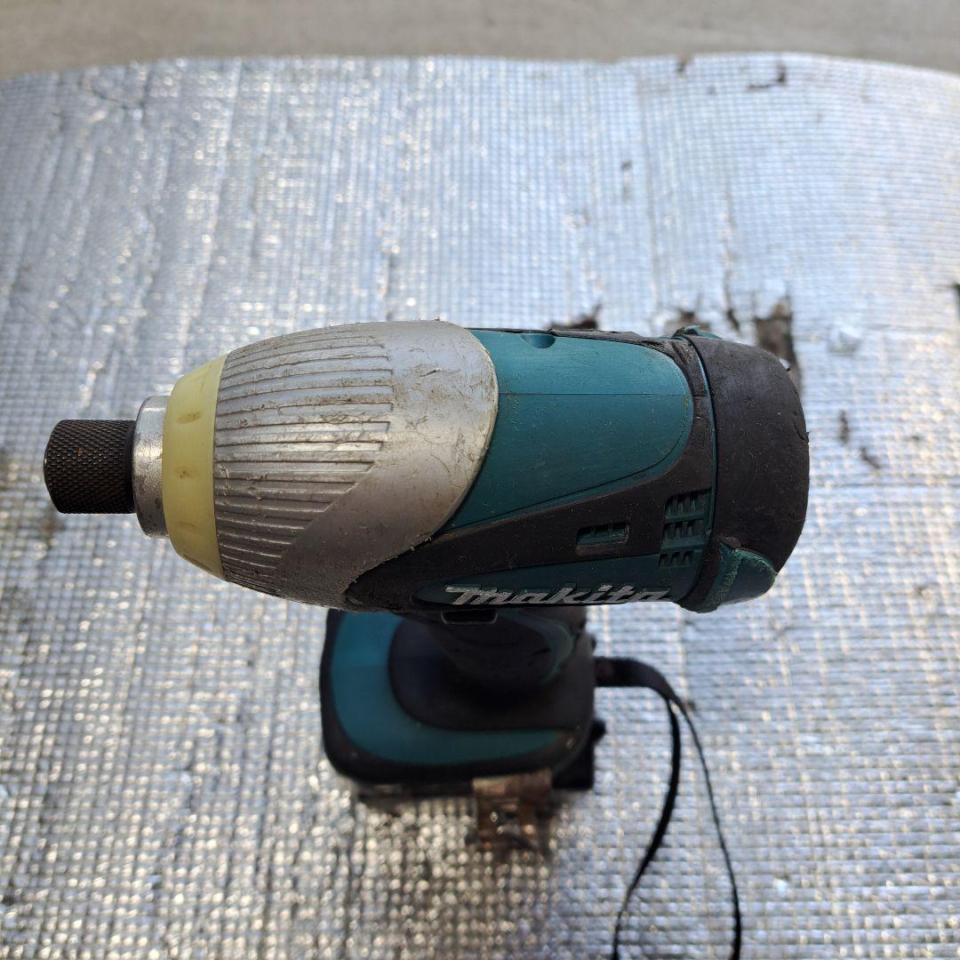 充電器バッテリーセット傷や汚れあり