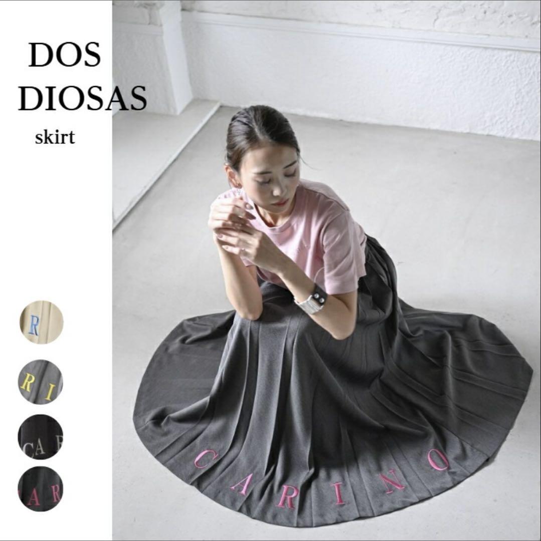 新品未使用　DOS DIOSAS 刺繍プリーツスカート