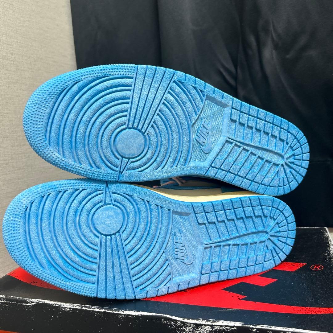 NIKEジョーダン1ハイ