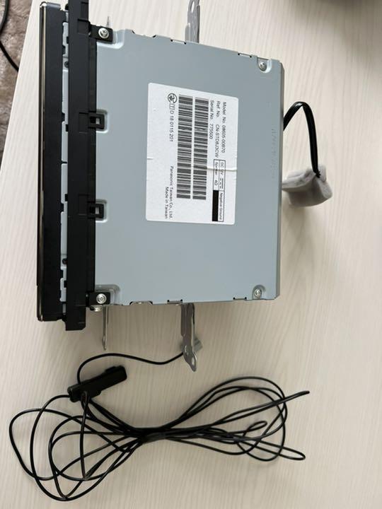 本物保証新品 トヨタ純正ナビ NSLN-w68 f4gSn-m20590422340 人気定番