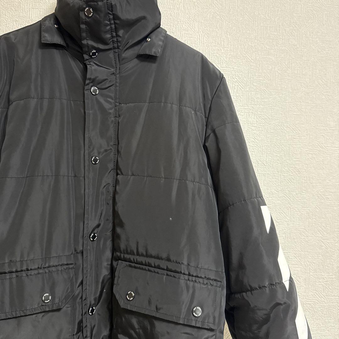Off-White オフホワイト ダウンジャケット 黒 ロゴ アウター