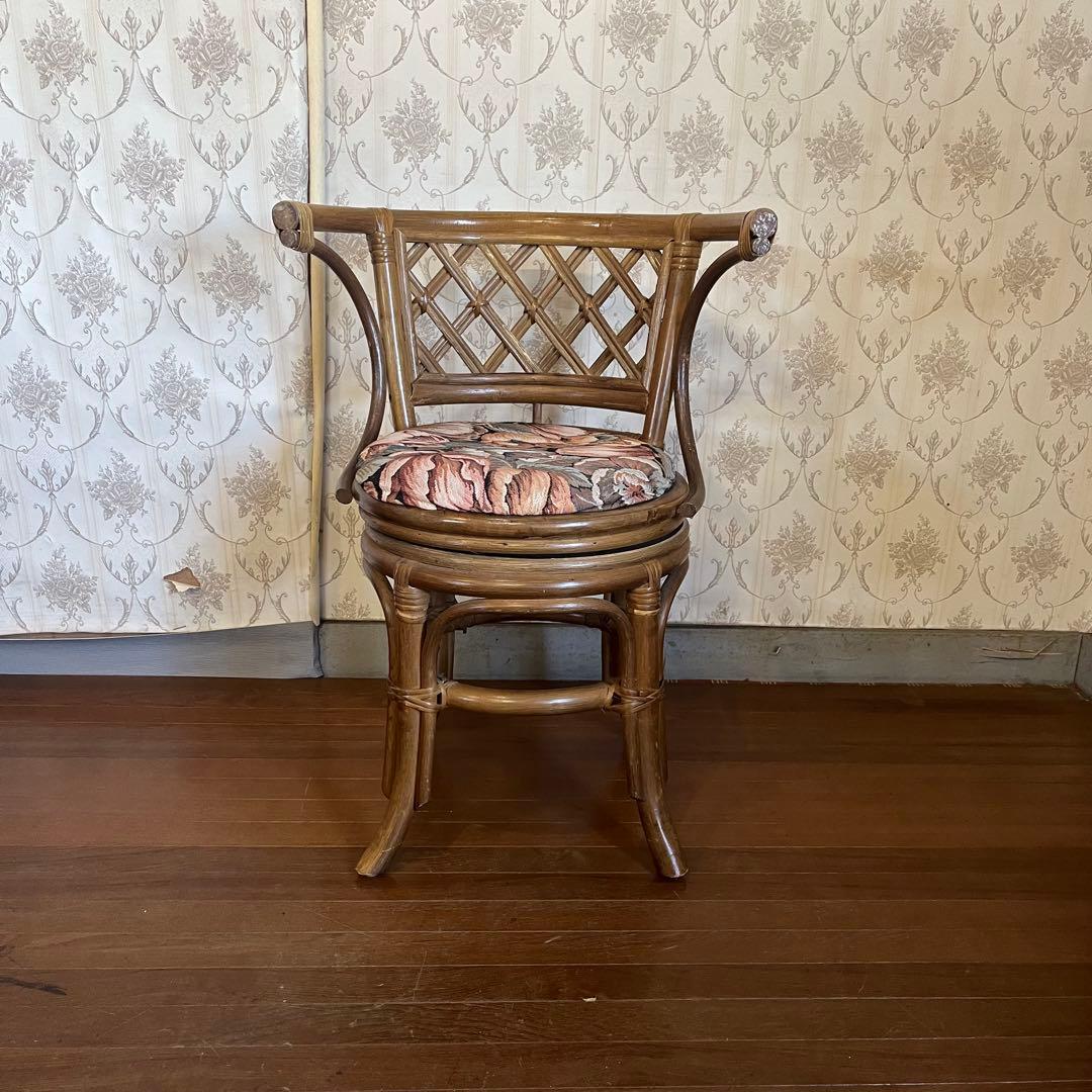 アンティーク】① 籐 ラタンチェア 回転椅子 ベントウッドチェア