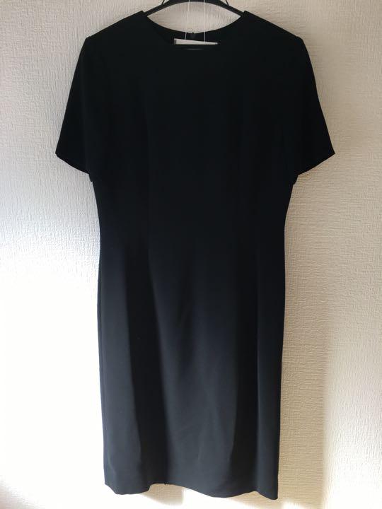 ミチコロンドンコシノ　礼服