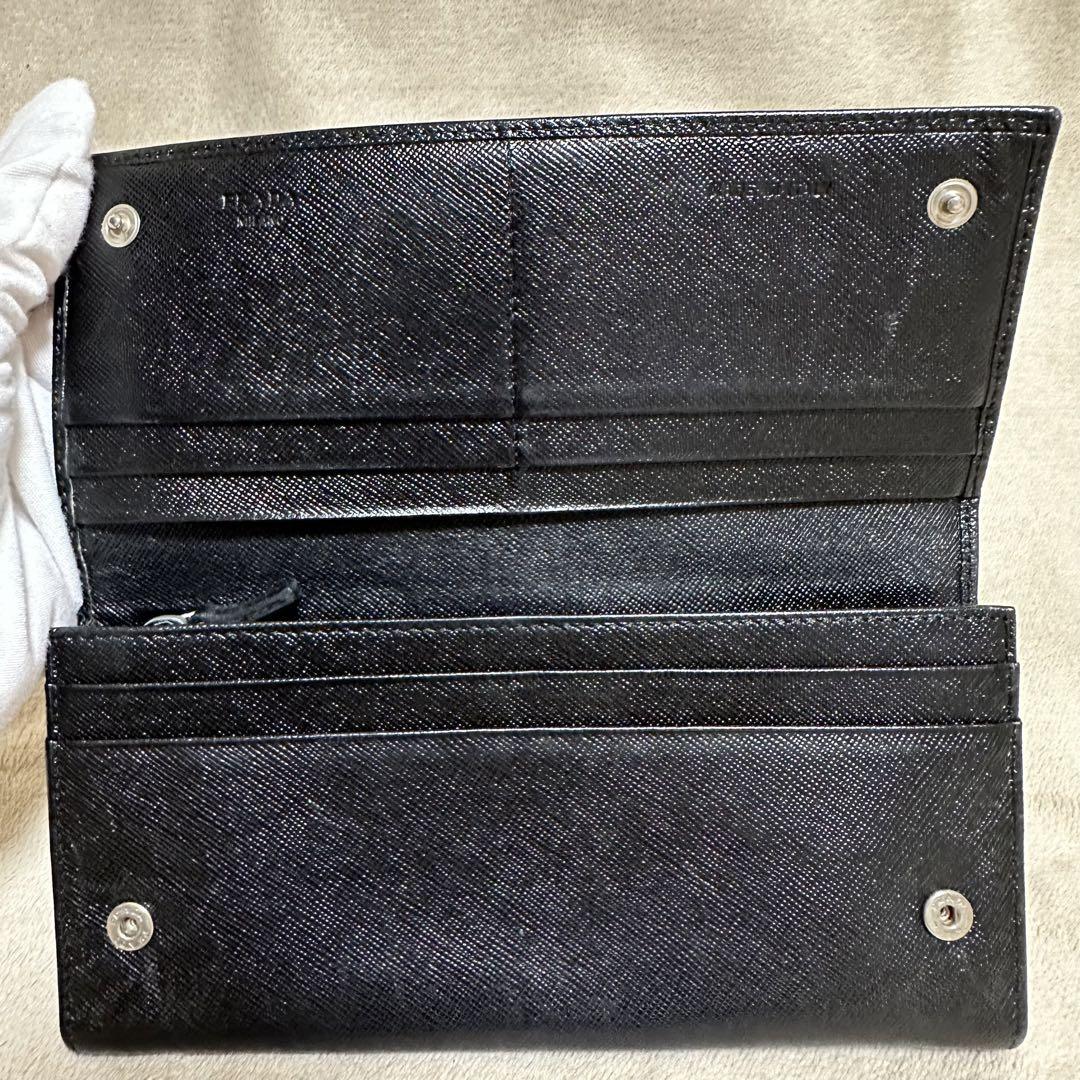 PRADA 長財布 レディース