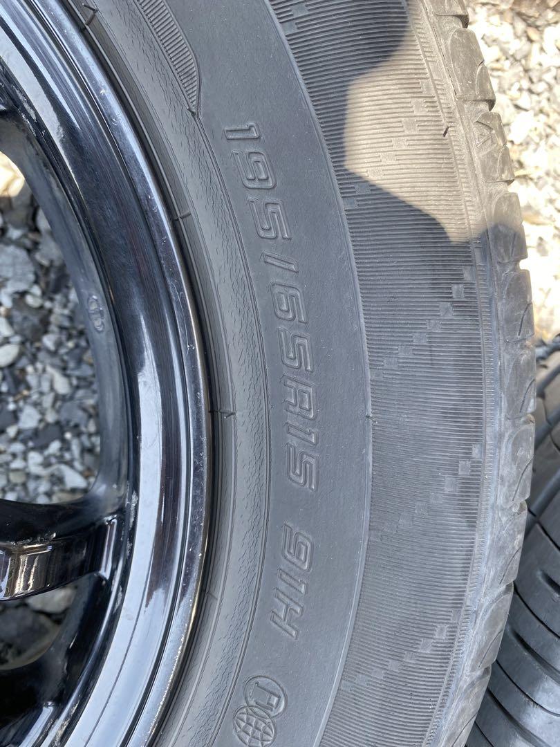 30プリウス純正ホイールタイヤ4本セット195/65R15