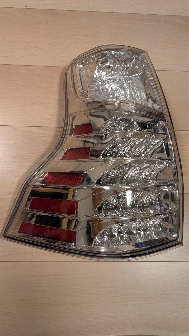 プラド 150 LEDテールライト GX風　GX460　社外品　左右セット