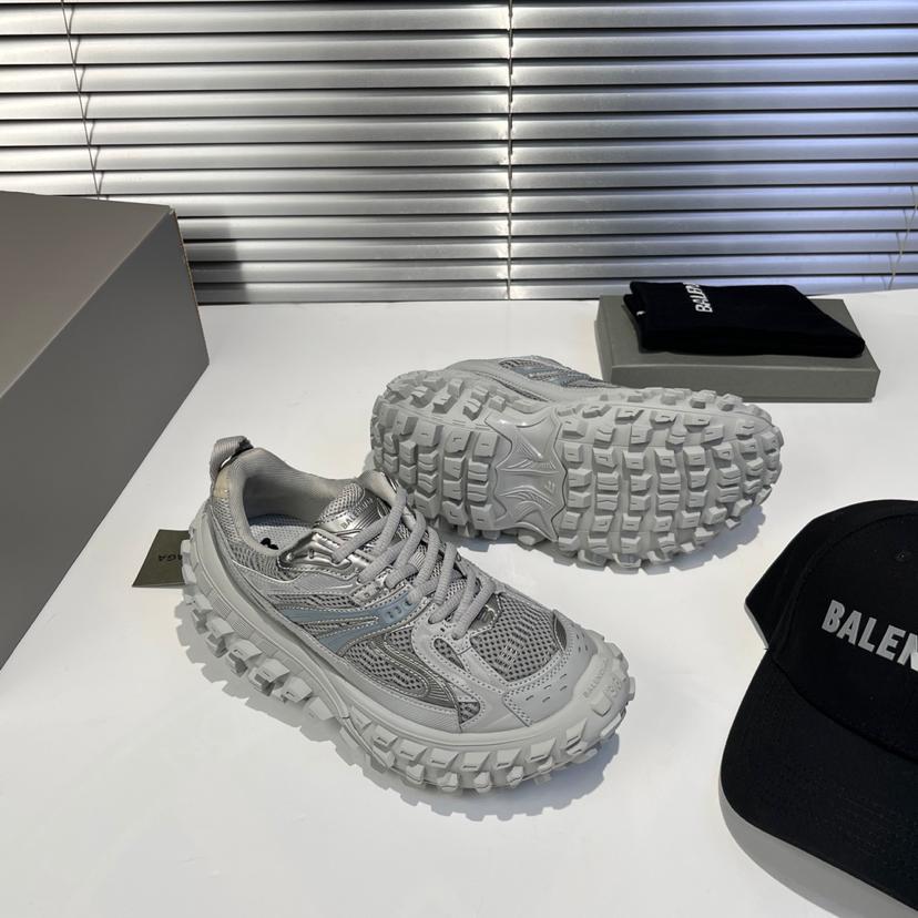 靴 Defender Rubber Platform Sneakers