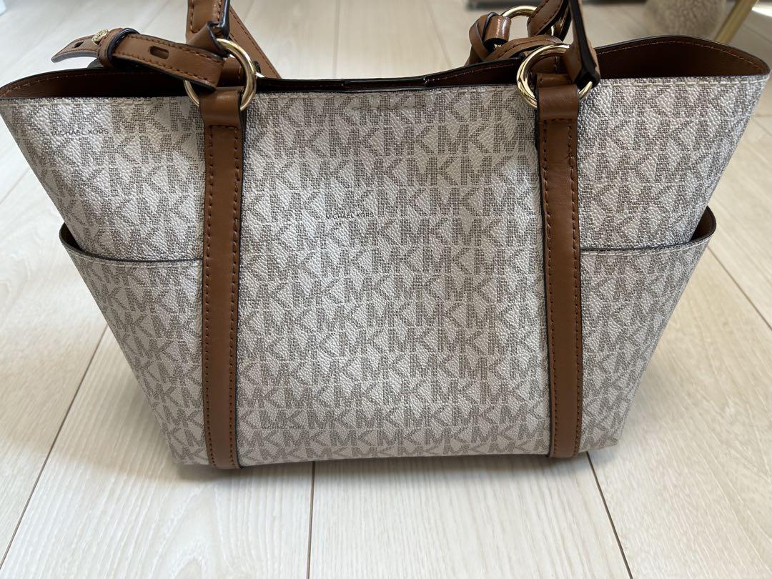 売れ筋がひ新作！ Michael Kors ロゴハンドバッグ ベージュ/ブラウン バッグ