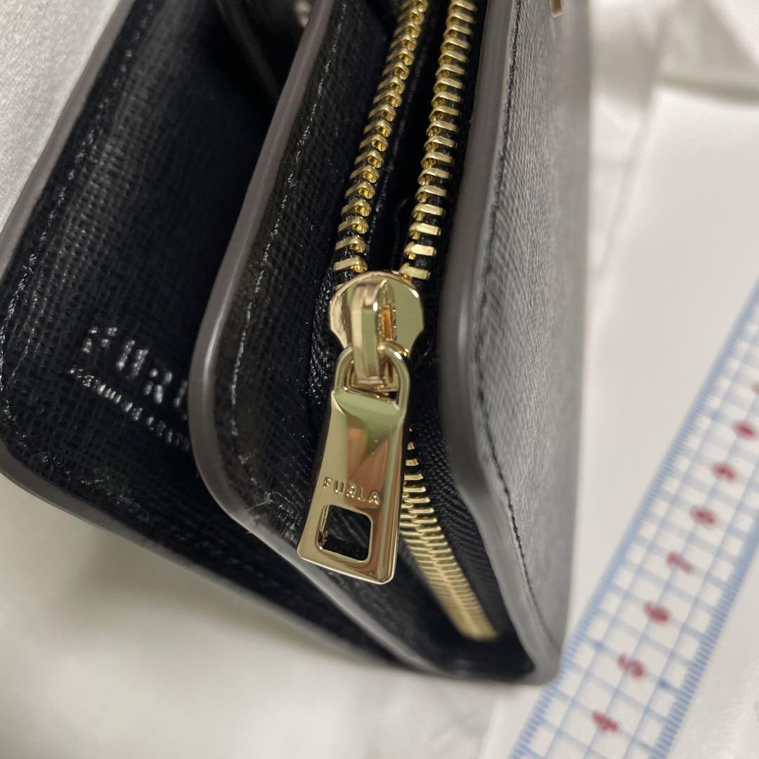 FURLA 二つ折り財布 黒