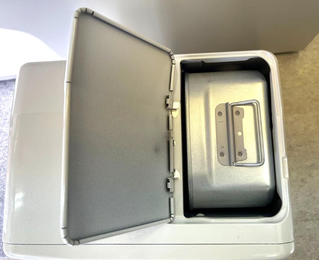 石油ファンヒーター FH-VD3322Y-WCORONA