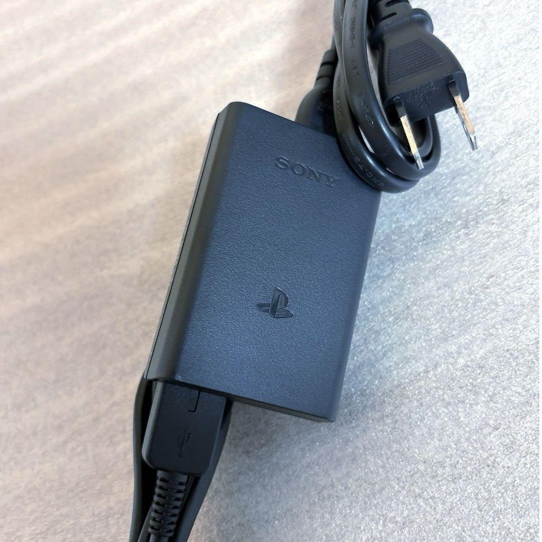 動作良好 純正品 PS Vita 2000対応 充電器 アダプタ ケーブル