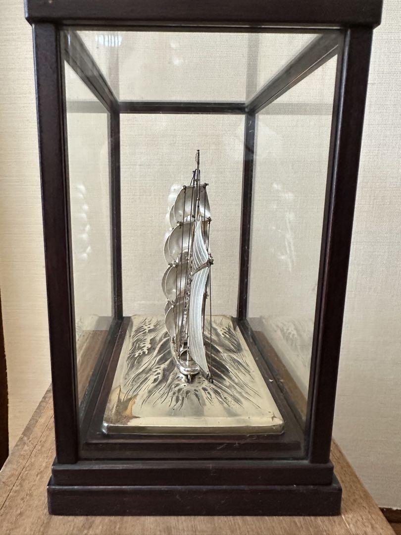 銀製帆船