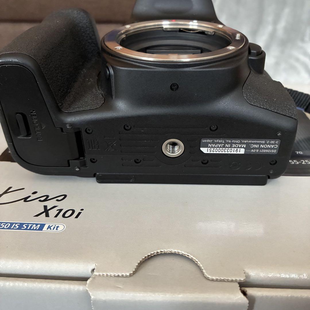 Canon EOS Kiss X10i 一眼レフカメラ