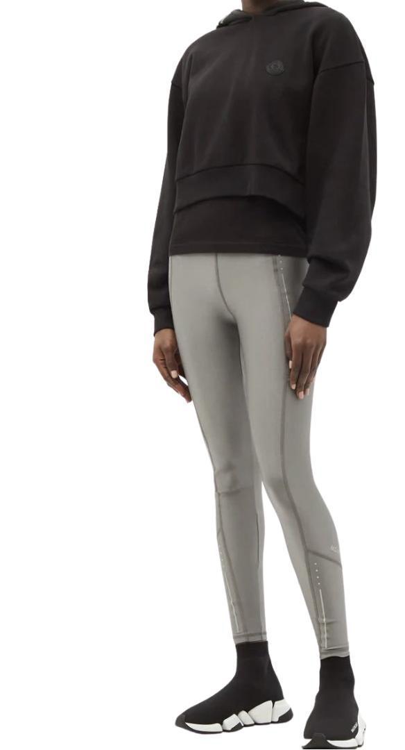 新品未使用・本物保証☆MONCLER Cropped パーカー L 黒色 女性用