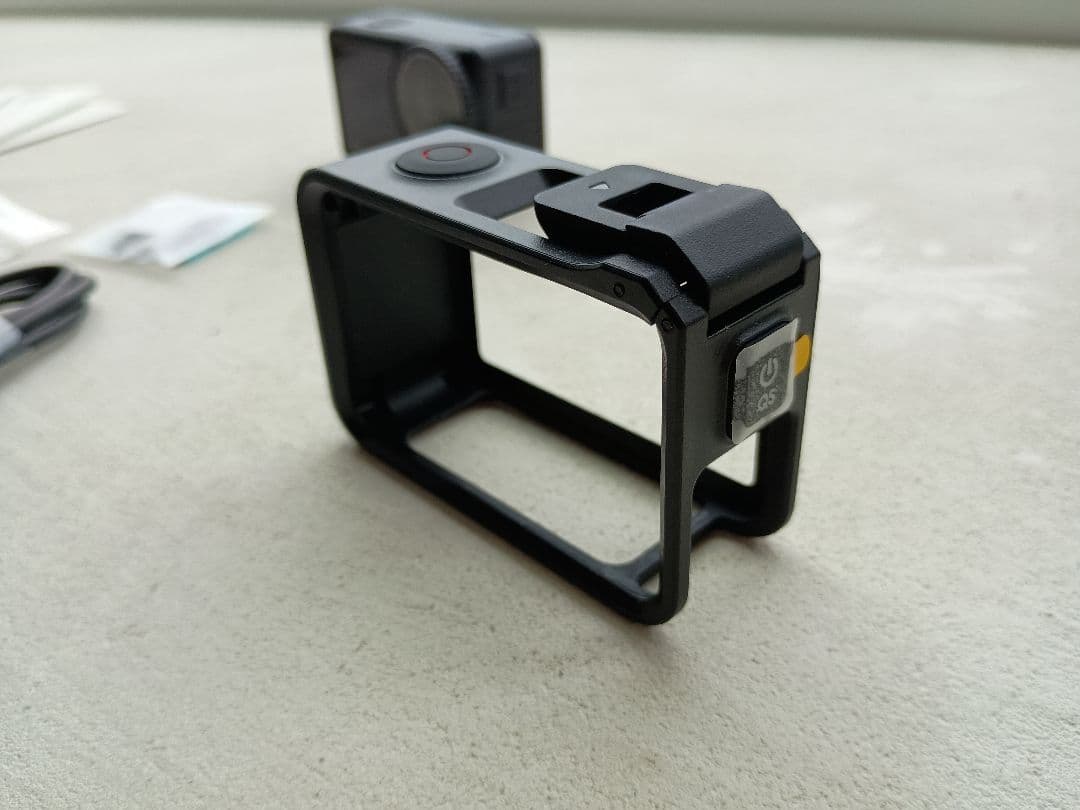 OSMO ACTION 4 スタンダード　アクションカメラ