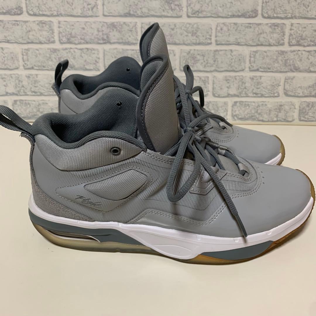 美品NIKE JORDAN STAY LOYAl3 ナイキ ジョーダン27cm 美品NIKE JORDAN STAY LOYAl3 ナイキ ジョーダン27cm