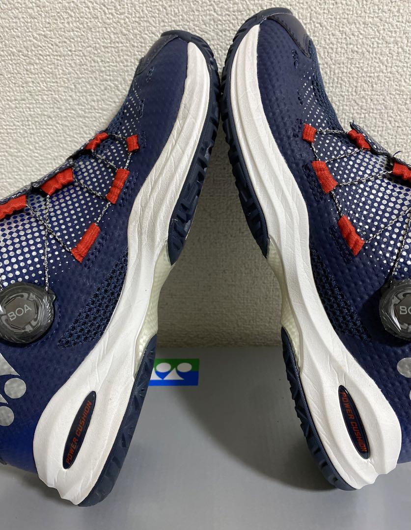 27.0  ヨネックス  パワークッションSHTCWD4A  ミズノ　アシックス
