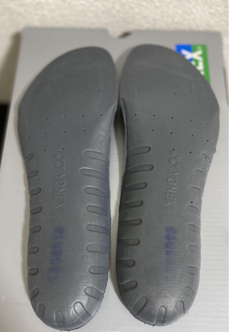 27.0  ヨネックス  パワークッションSHTCWD4A  ミズノ　アシックス