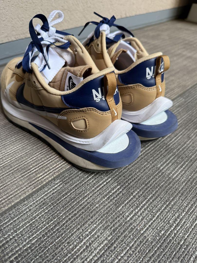 高評価なギフト sacai×Nike ヴェイパーワッフル 28センチ、ベージュ 靴