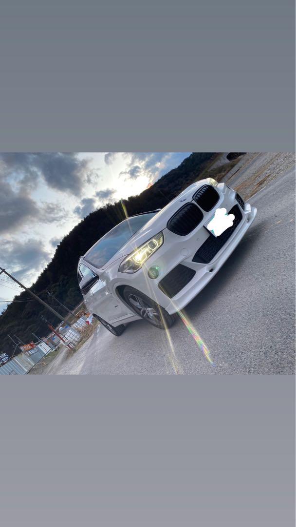 BMW F48 18d Mスポーツ
