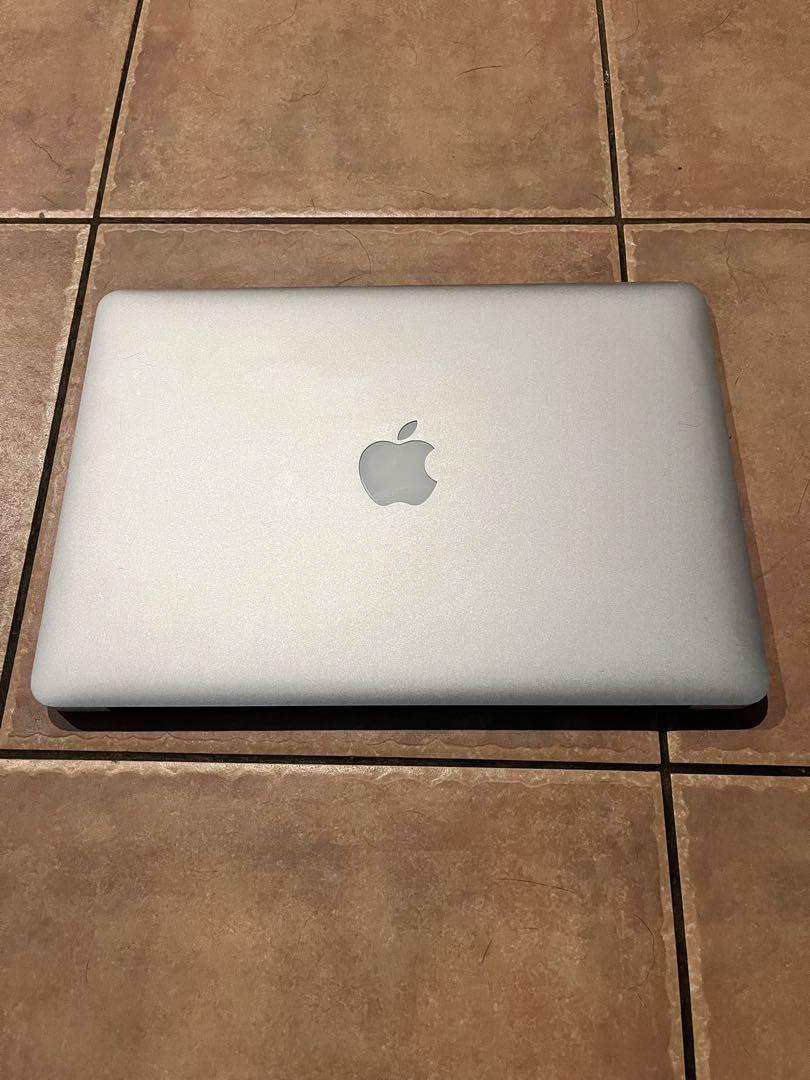 Apple MacBook Air （13-inch, Early 2015）