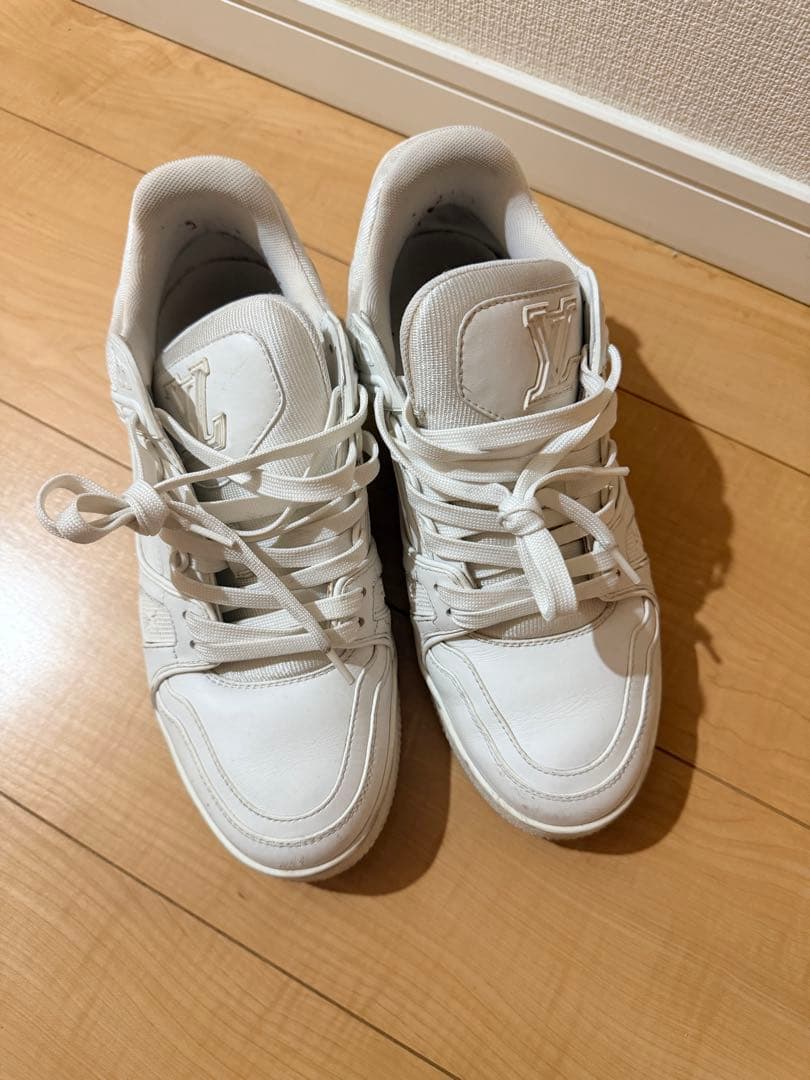 LOUIS VUITTON ホワイト スニーカー26cm LOUIS VUITTON