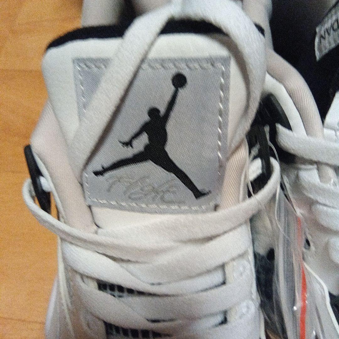 NIKE Air Jordan4 retro 10 28.0 白×黒ミリタリー