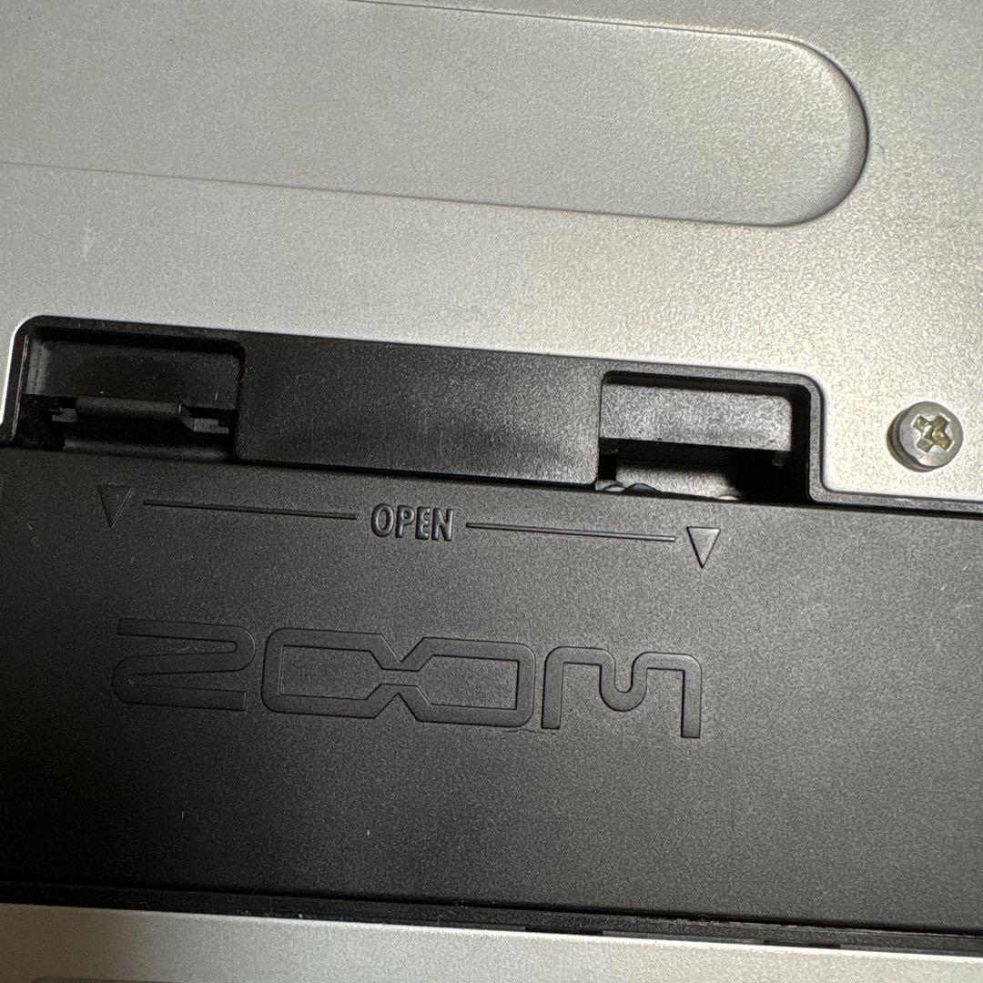 Zoom G3X ギターエフェクター 本体と付属品
