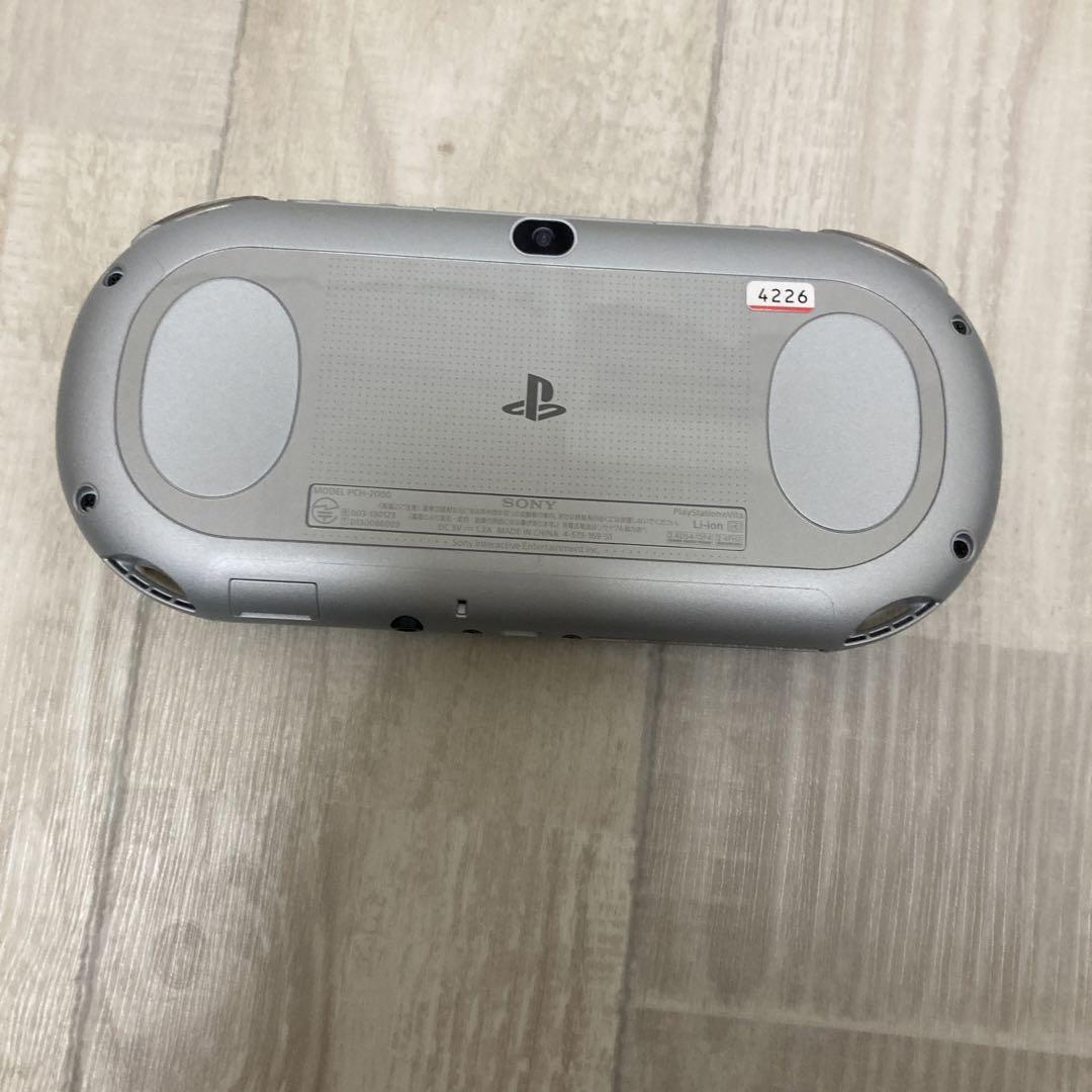 psvita wifiモデルシルバー？