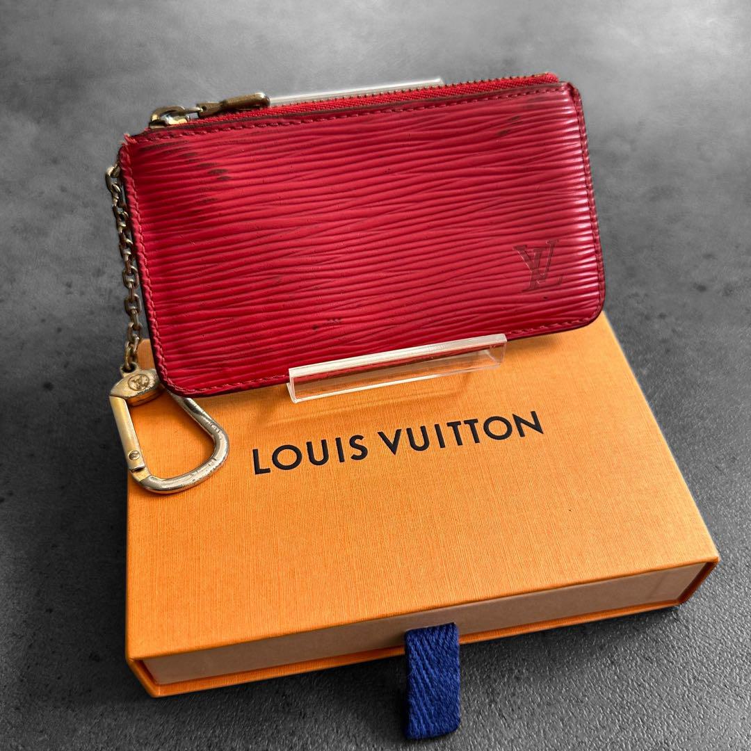 赤字覚悟【極美品】LOUIS VUITTON ポシェットクレ エピ コインケース LOUIS VUITTON/ルイヴィトン エピ ポシェット クレ 【中古】ルイ