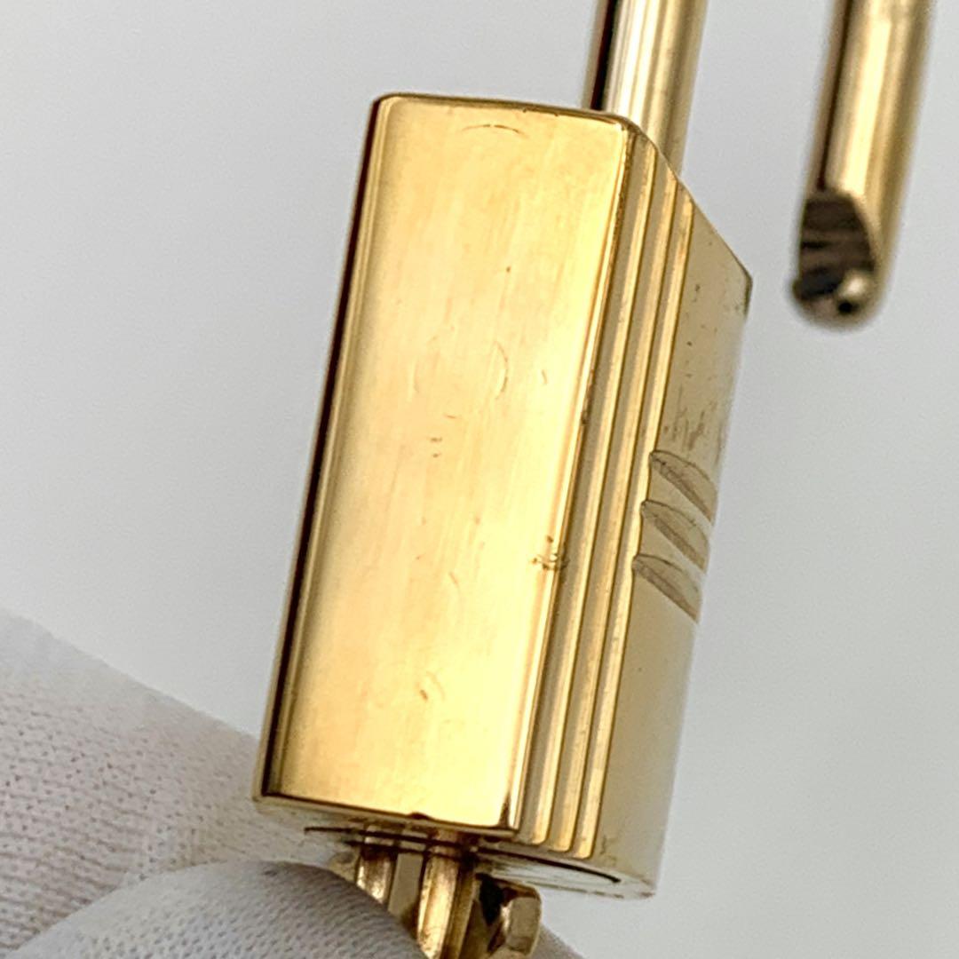 HERMES エルメス カデナ　24Kメッキ　No.107　107番　鍵付き