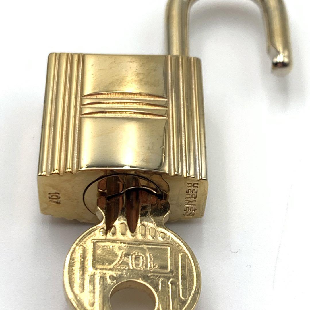 HERMES エルメス カデナ　24Kメッキ　No.107　107番　鍵付き