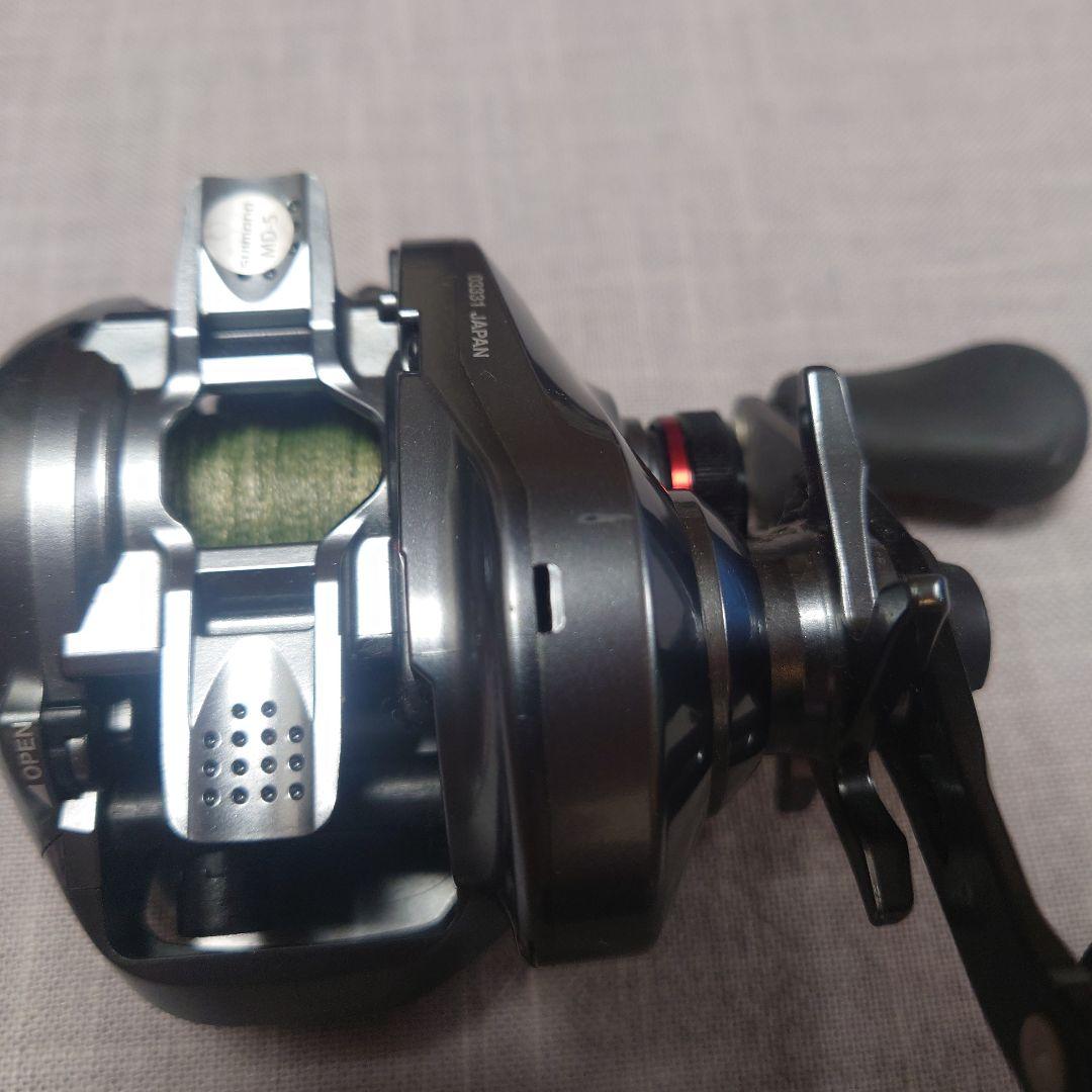 中古品 シマノ ベイトリール クロナークCI4+ 右巻き リール