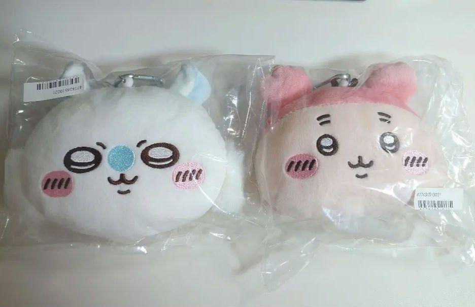 ちいかわ ぬいぐるみパスケースポーチ モモンガ 古本屋(カニ