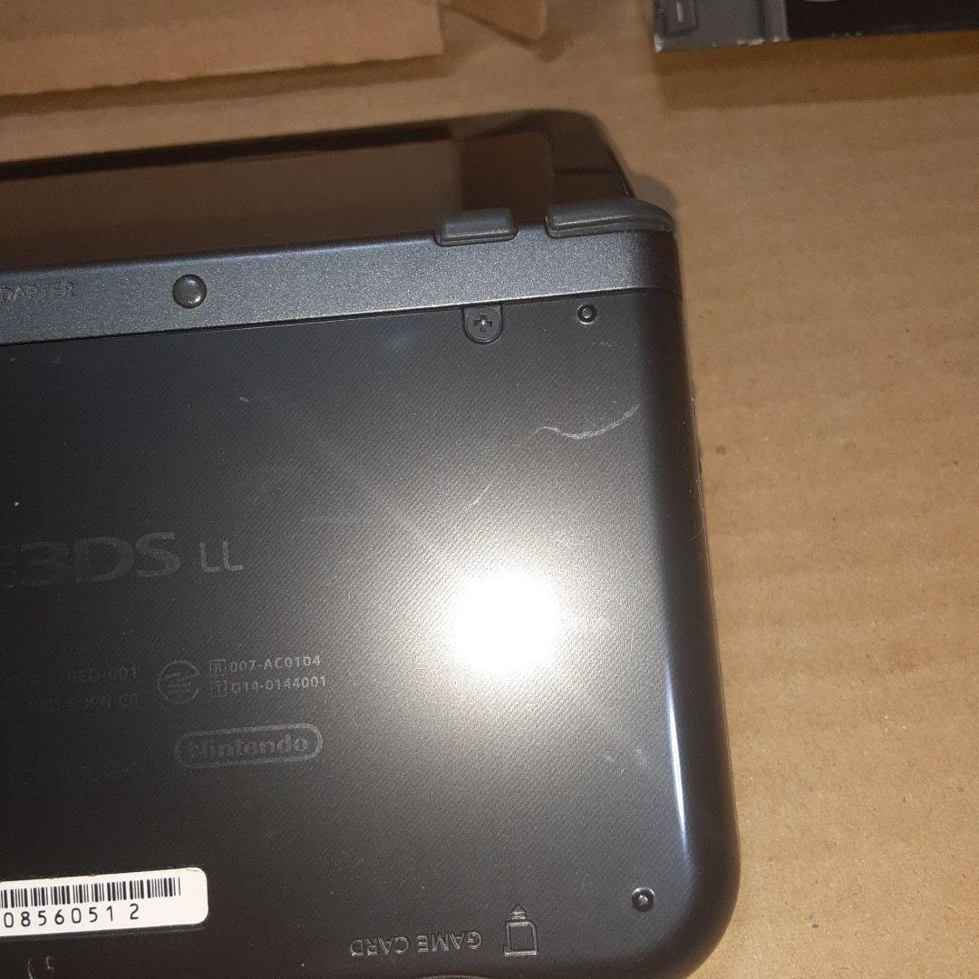 Newニンテンドー3DS LL メタリックブラック