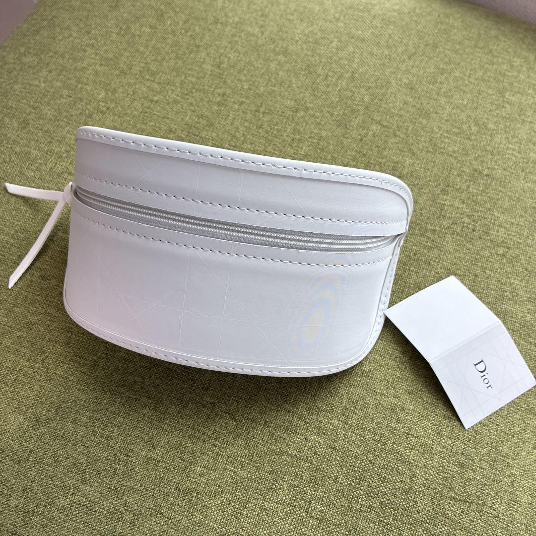 Dior ホワイト レザー メガネケース il_fullxfull.6204518535_lpo6.jpg
