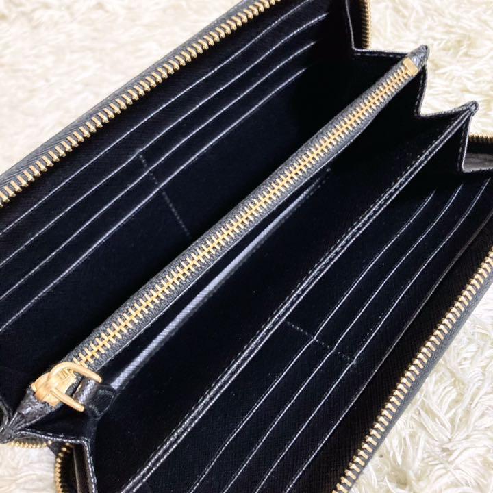 ✨未使用展示品・箱保証書付き✨ PRADA 長財布 アイコン
