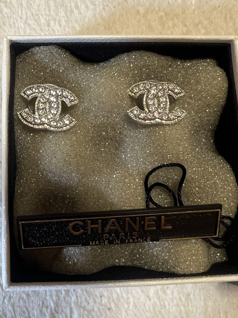 【新品】CHANEL 刻印あり 定番 ココマーク ラインストーンピアス