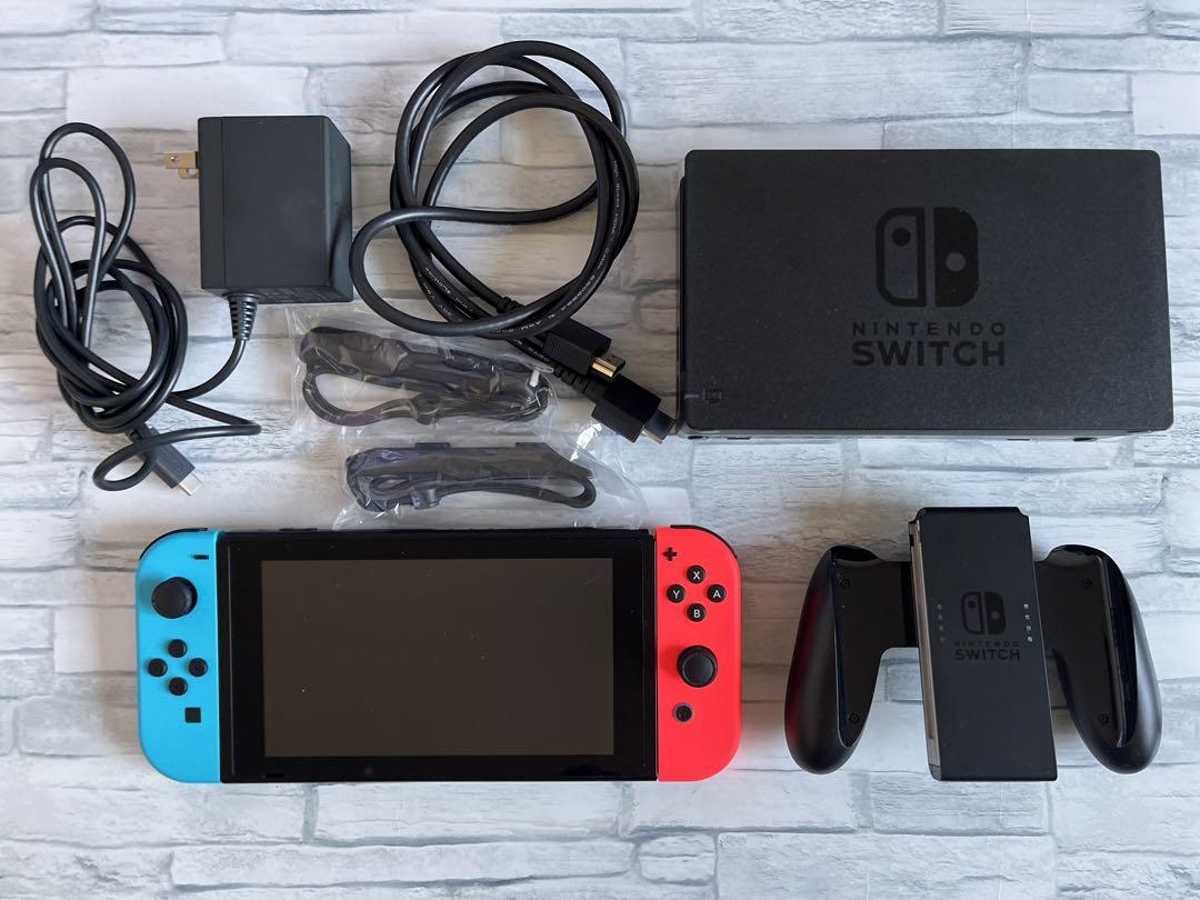 Nintendo Switch 本体 初期型 ケース付き