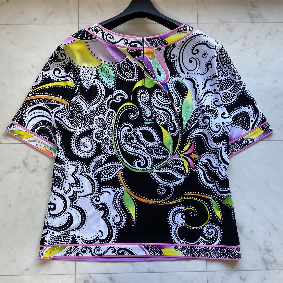 カンカン素材　L◎レオナール　Tシャツ　カットソー　半袖　黒　ブラック　花柄
