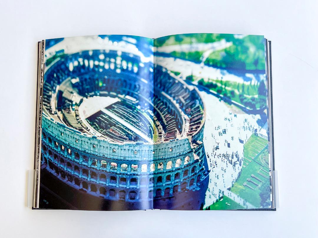 C INTERNATIONAL PHOTO MAGAZINE - NUMBER THREE 3 by VV. AA