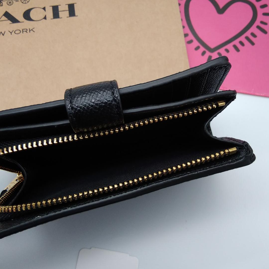 新品 COACH 折り財布 レディース カラー ブラック | emprendete.gt