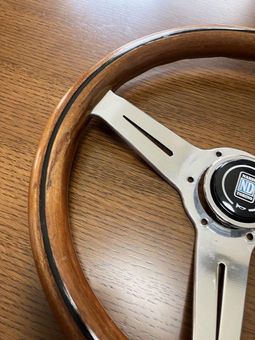 ナルディ NARDI 正規品 ウッド ステアリング クラシック 33パイ 旧車 ナルディ NARDI 正規品 ウッド ステアリング クラシック 33パイ