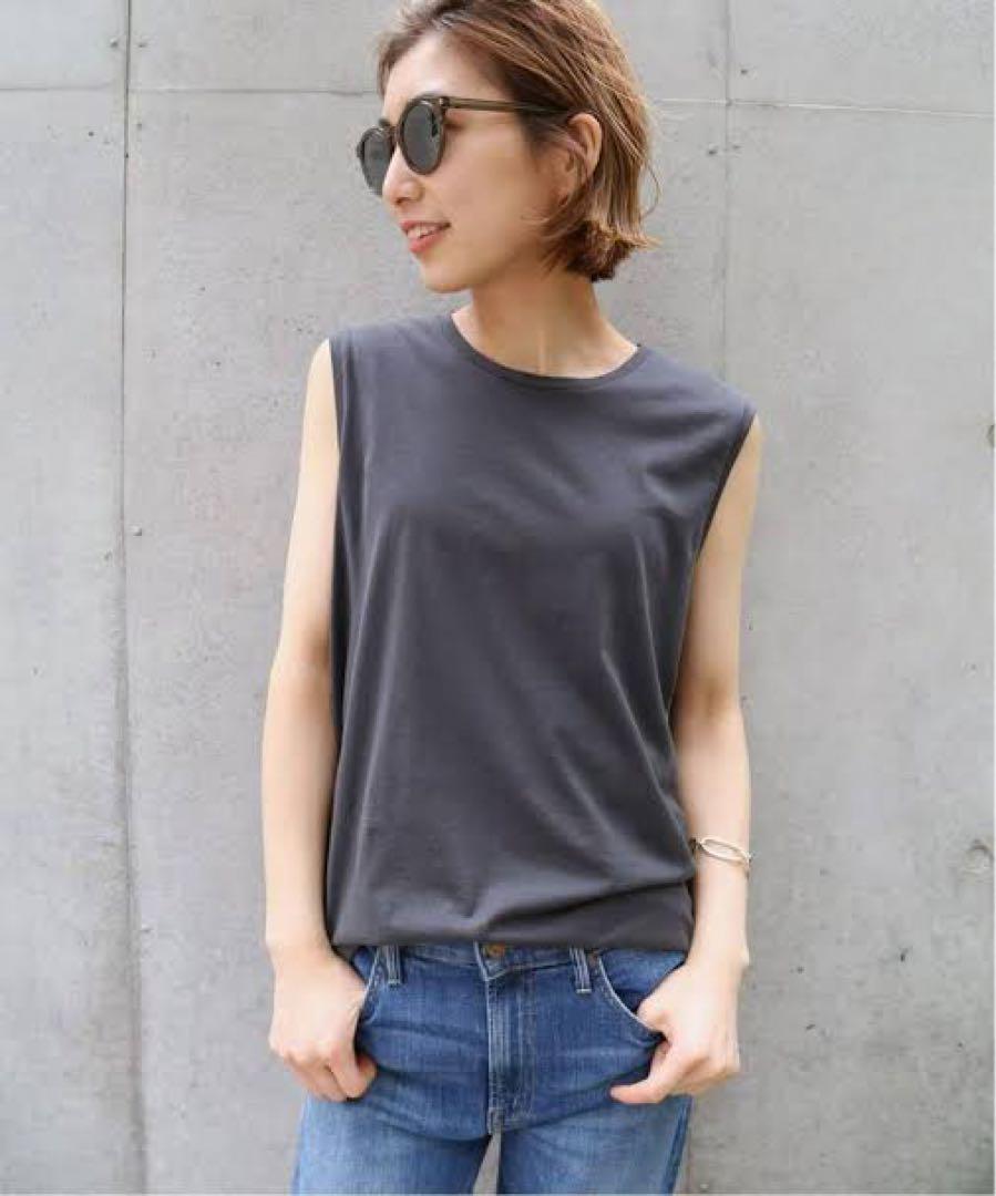 Deuxieme Classe terrific Tシャツ