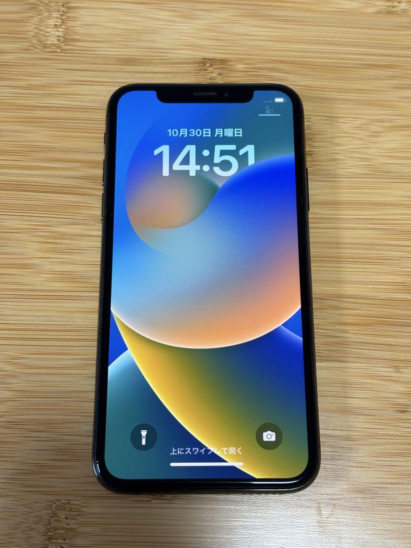 美品！iPhone XS 64GB docomo