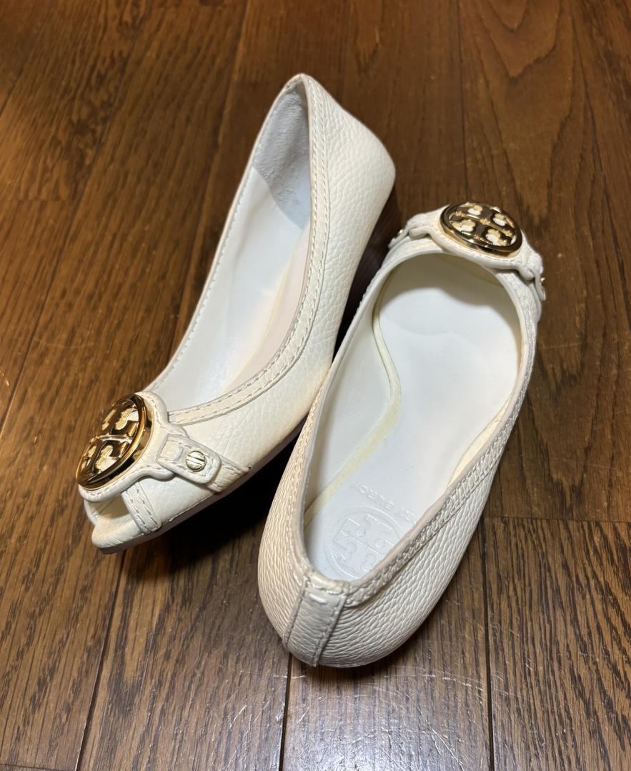 Tory Burch トリ―バーチ 白 オープントゥ バレリーナ 23㎝【美品】